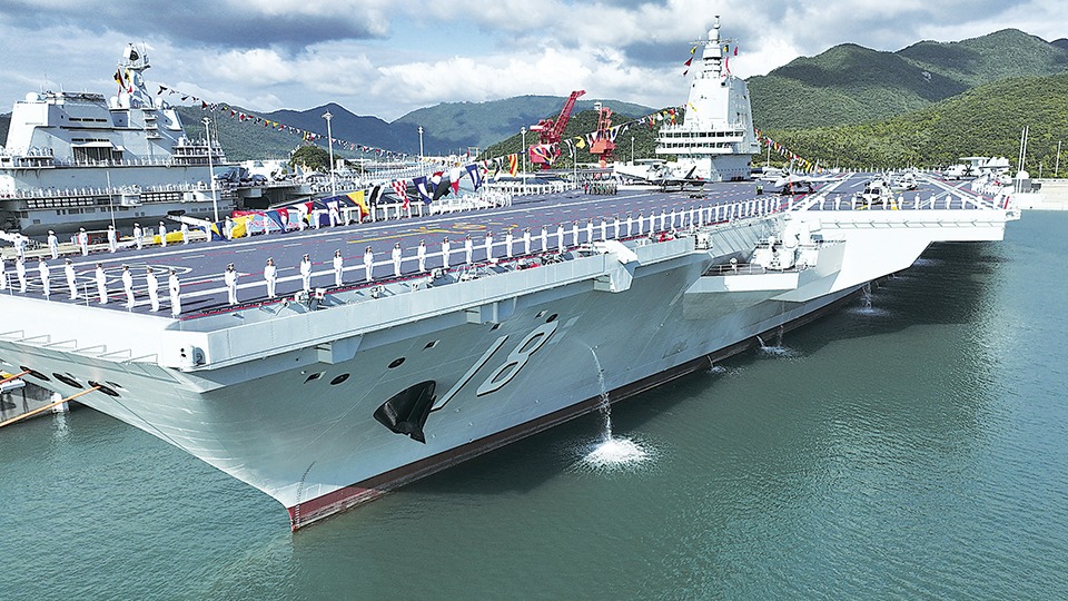 軍營觀察丨我們的航母，我們的時代